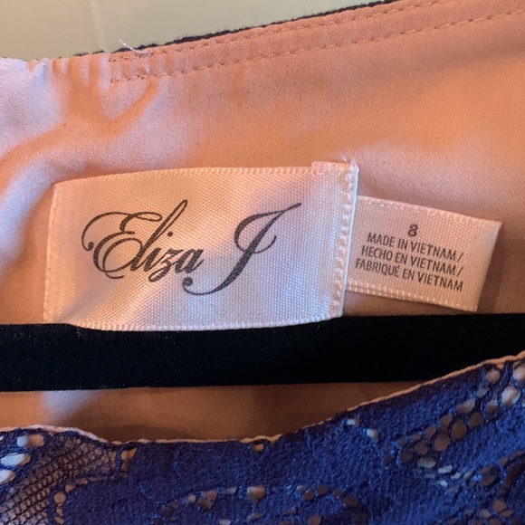 Eliza J - Picture 2 of 3